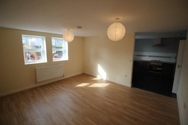 Property photo 2 of 5 Living Room