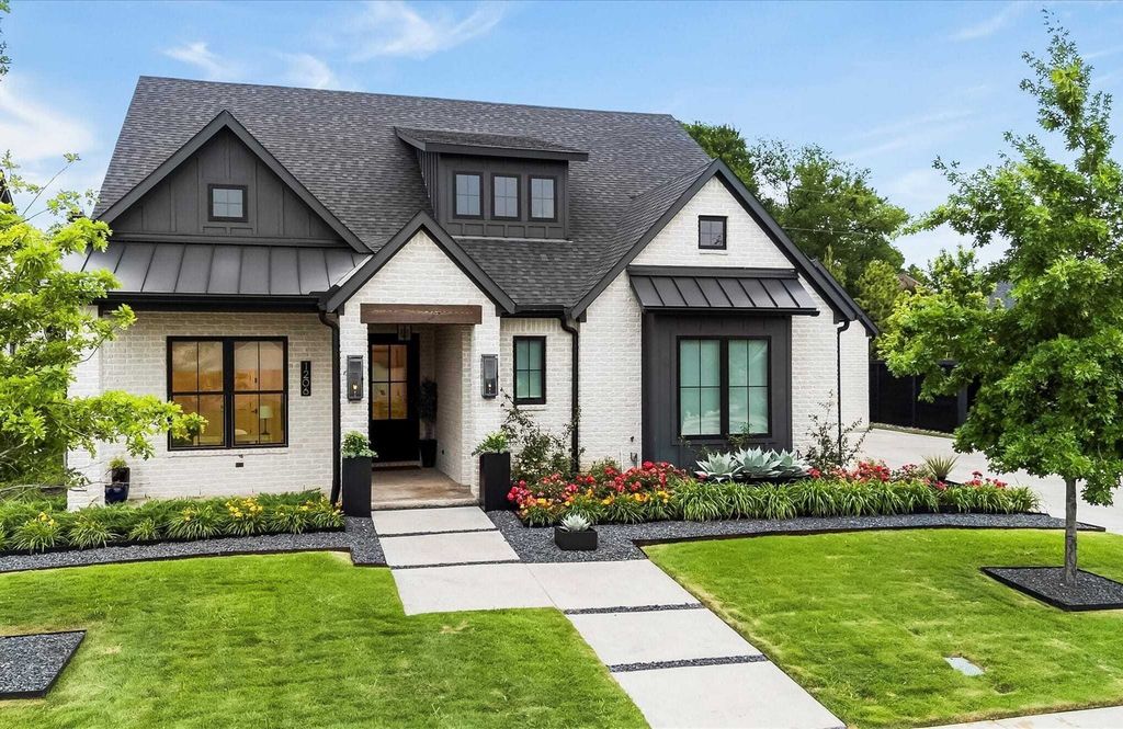 Property photo 1 of 31