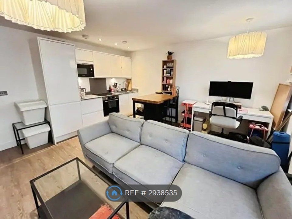 Property photo 3 of 6