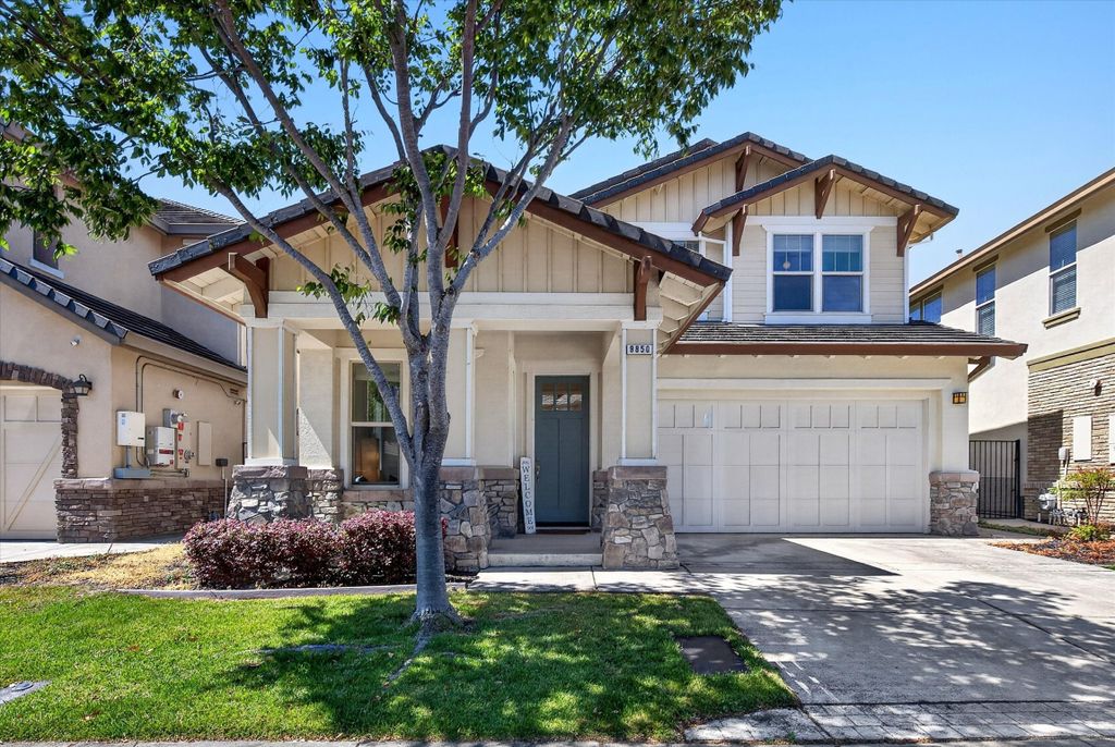 Property photo 1 of 51