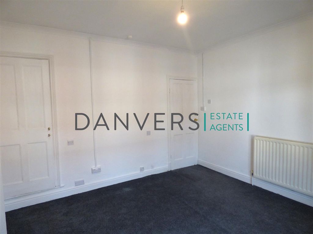 Property photo 2 of 7 Bed 1 Pic 1.Jpg