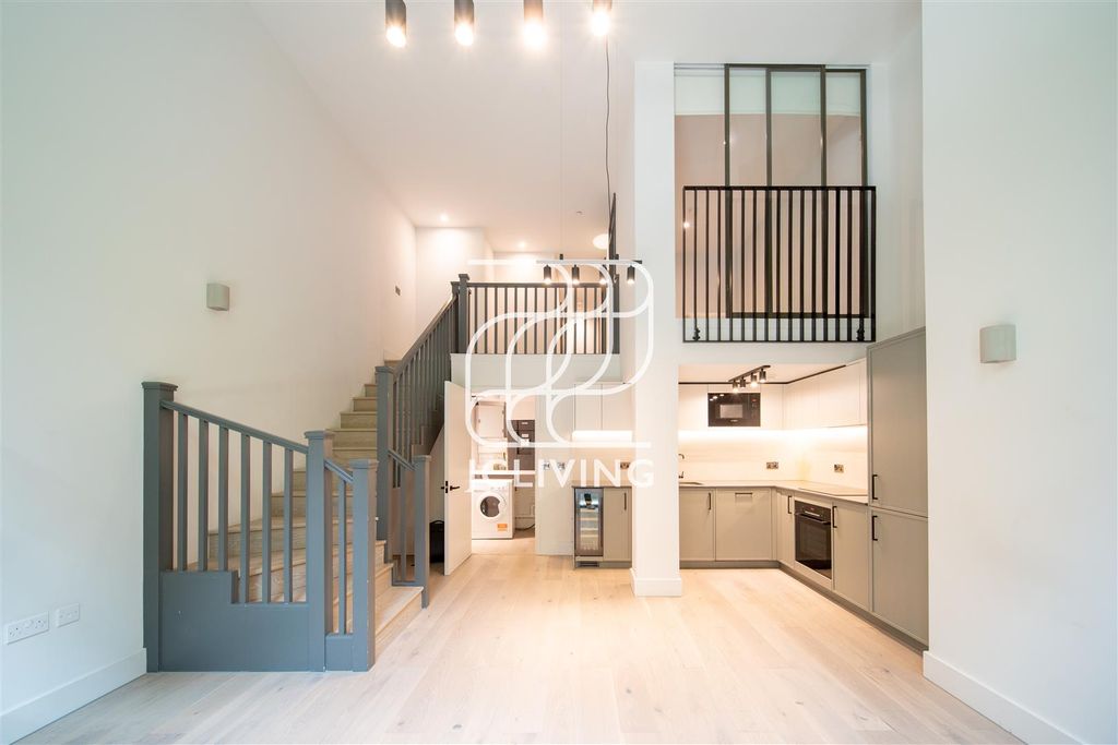 Property photo 1 of 24 Dsc04370.Jpg