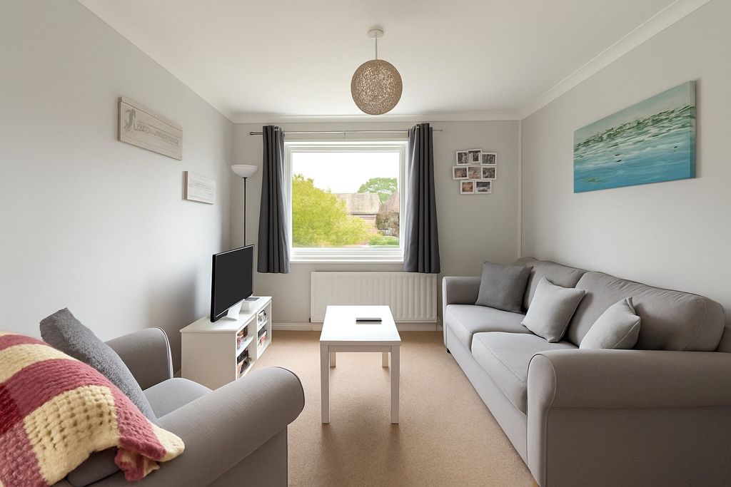 Property photo 3 of 10 Picture No. 21