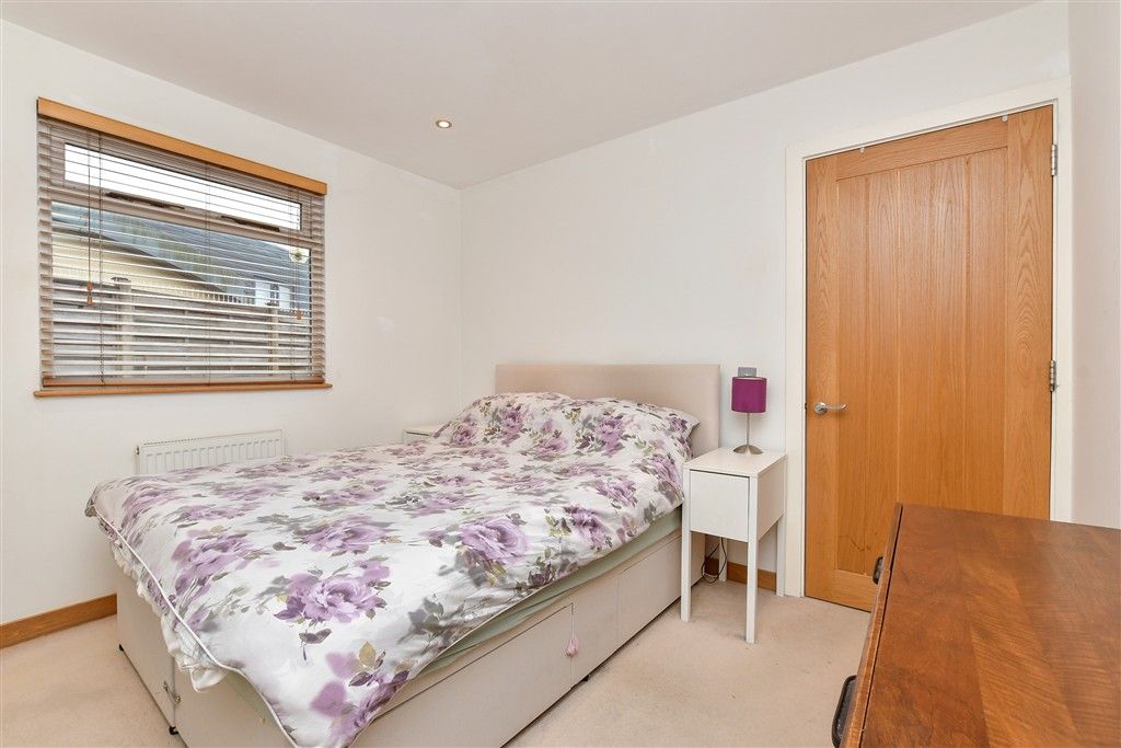 Property photo 1 of 9 Bedroom 1