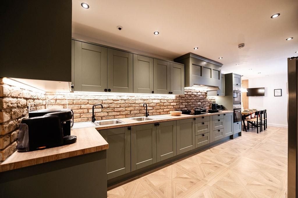 Property photo 1 of 29 Kitchendownstairs74.Jpg