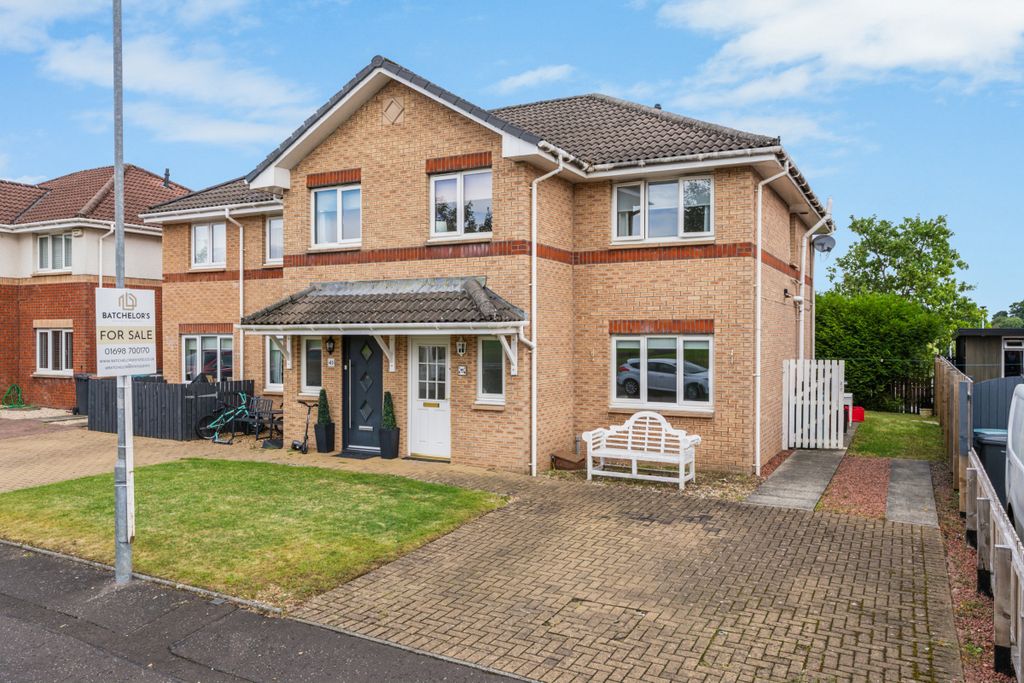 Property photo 1 of 25