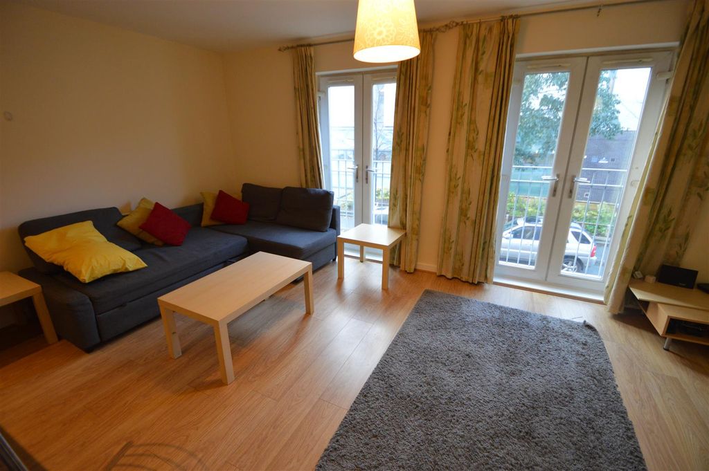 Property photo 2 of 6