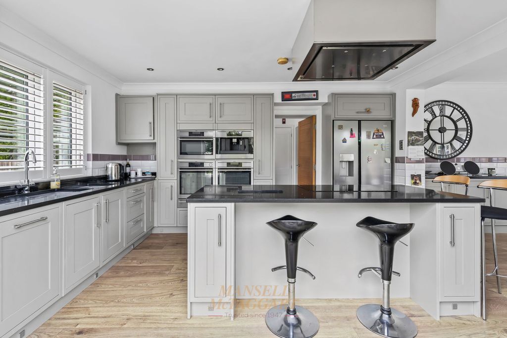 Additional image 10 of 5 bed detached house for saleHare Lane, Lingfield RH7