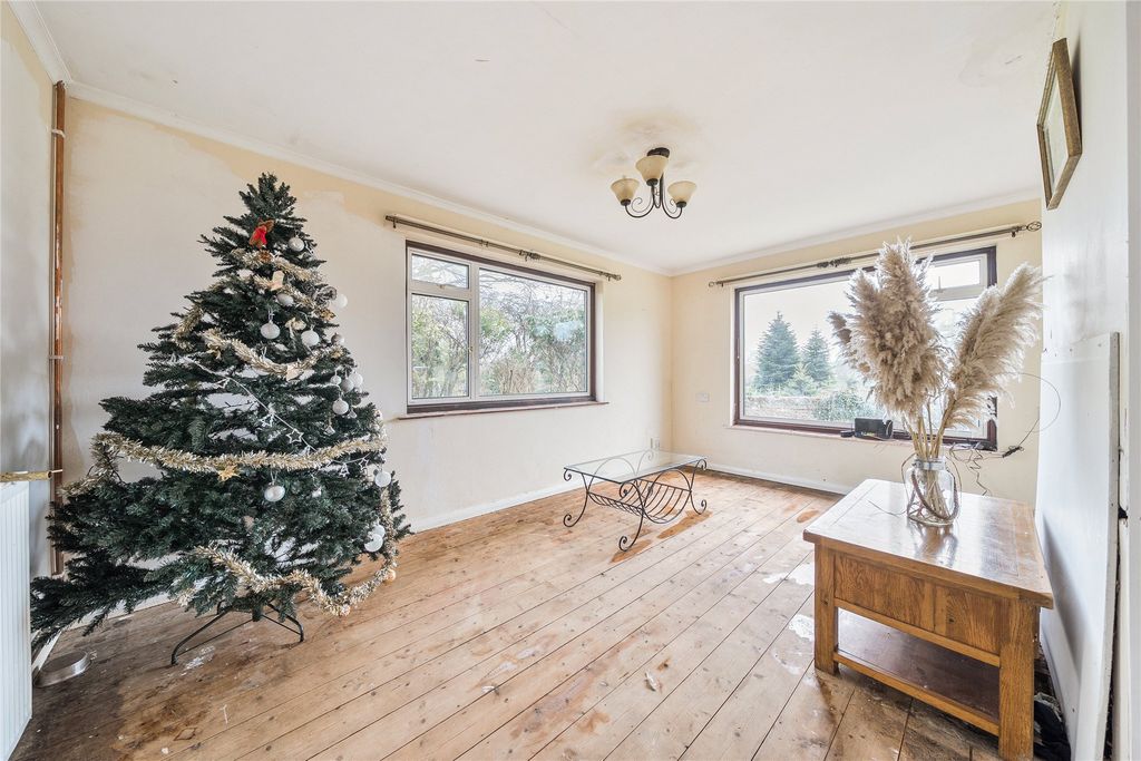 Property photo 2 of 23 Picture No. 06