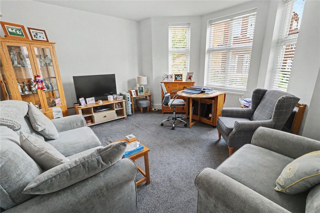 Property photo 1 of 12 Picture No. 06