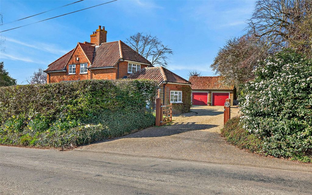 Property photo 2 of 27 Exterior