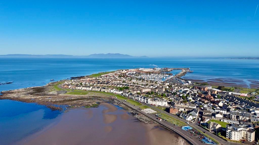 Property photo 2 of 18 Photo 18