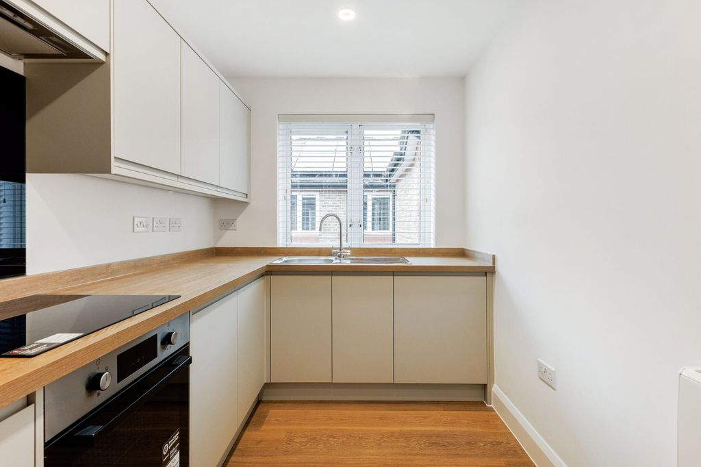 Property photo 3 of 7 Picture No. 04