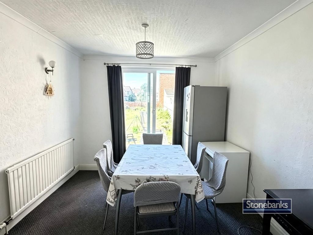 Property photo 1 of 4 1.Png