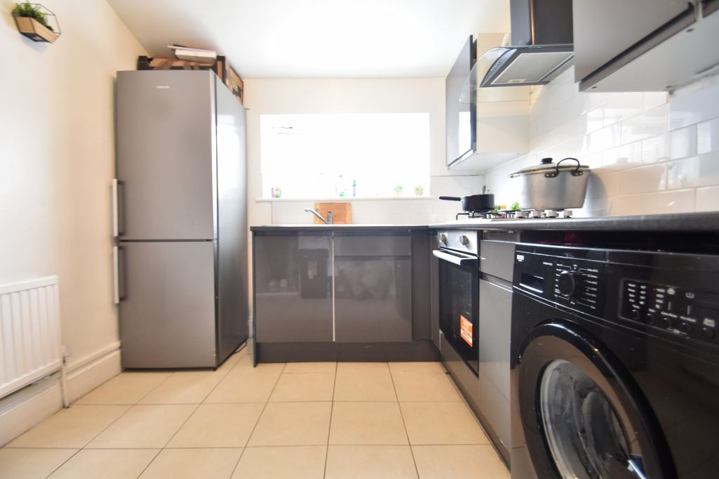 Property photo 3 of 8 Picture No. 03