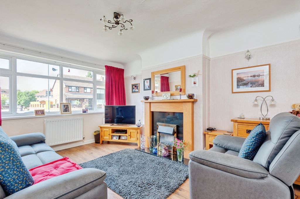 Property photo 3 of 20 Pbox-Img.Jpg