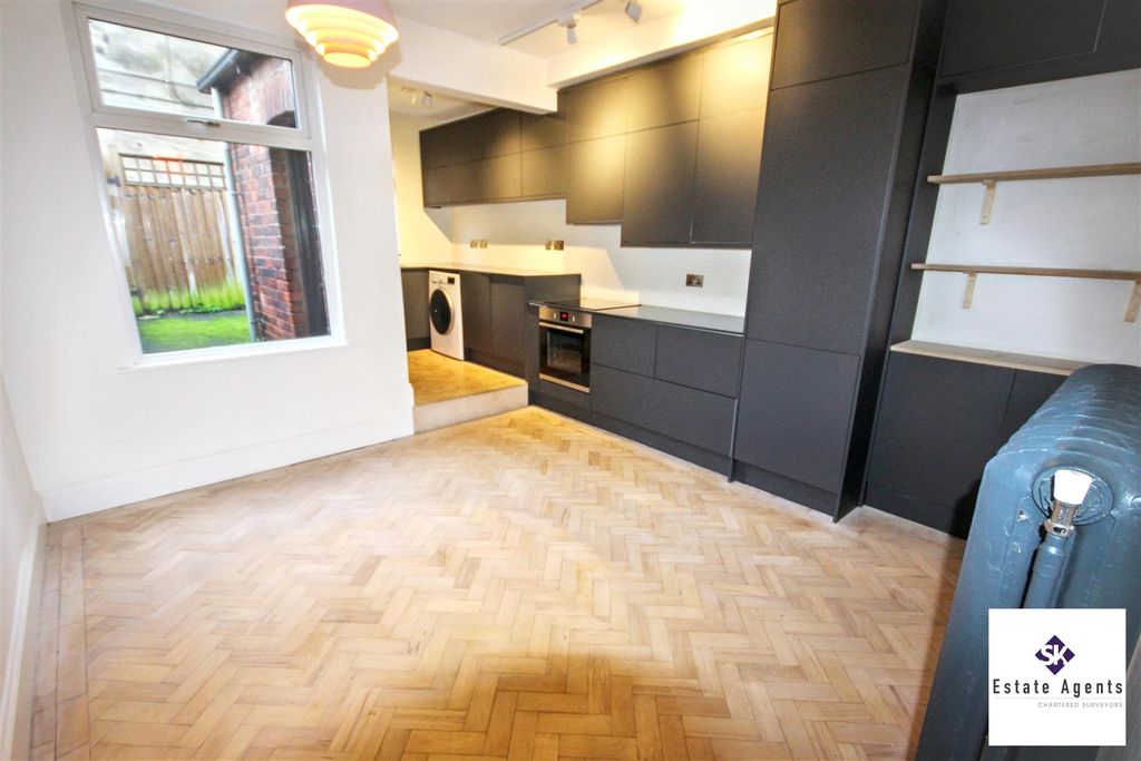 Property photo 3 of 15 Kitchen/Diner