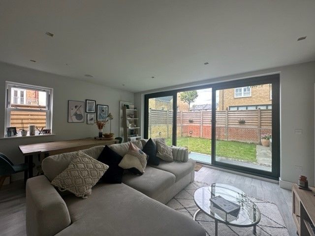 Property photo 3 of 14 3