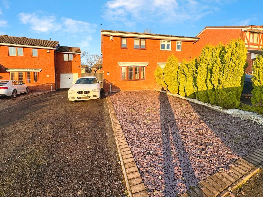 Property photo 1 of 12 Front