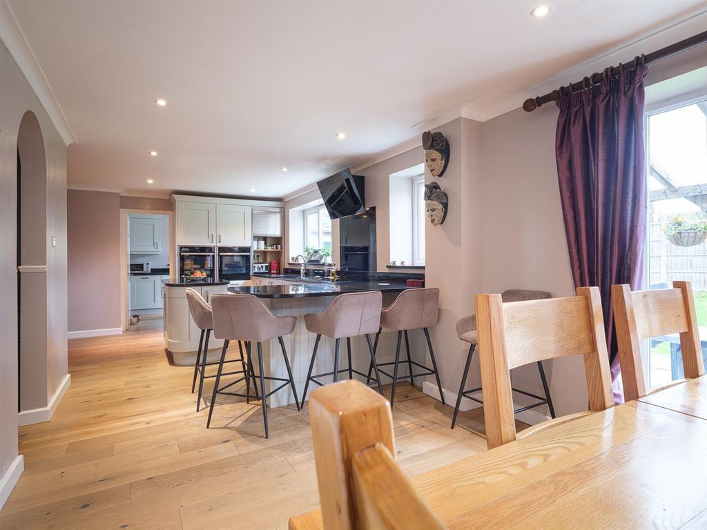 Property photo 3 of 46 18 Chevral Close-35.Jpg