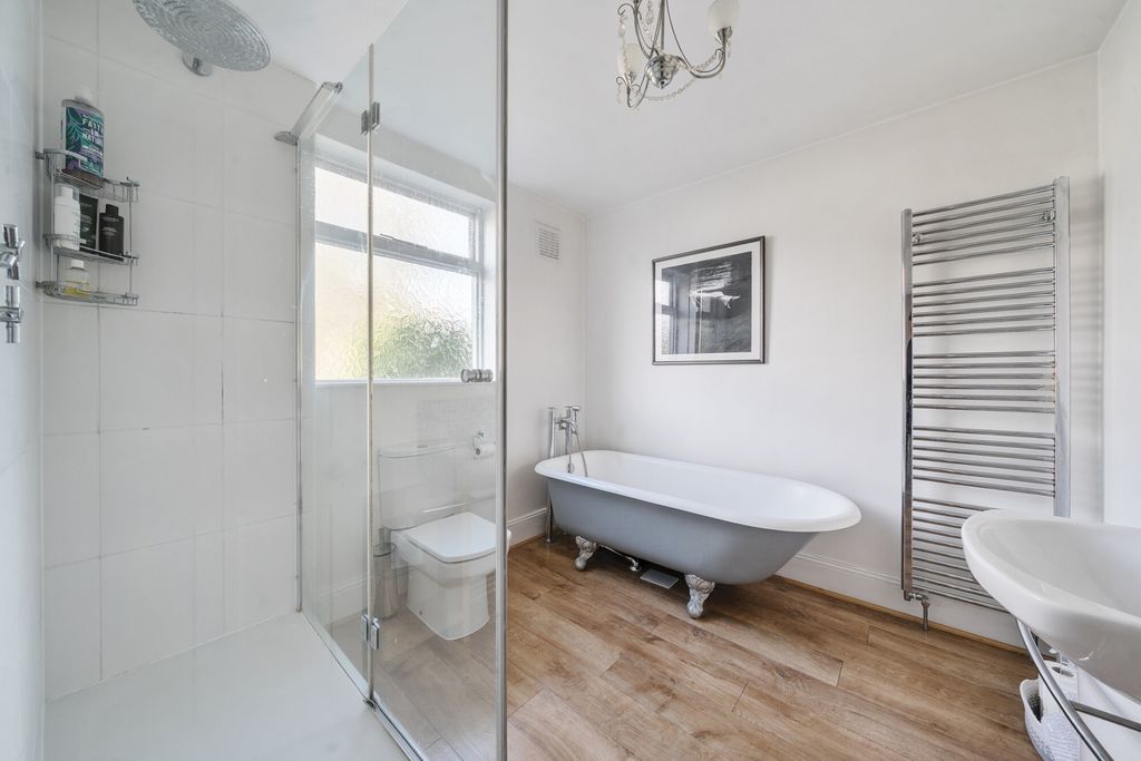 Property photo 3 of 18 1524709 (2).Jpg