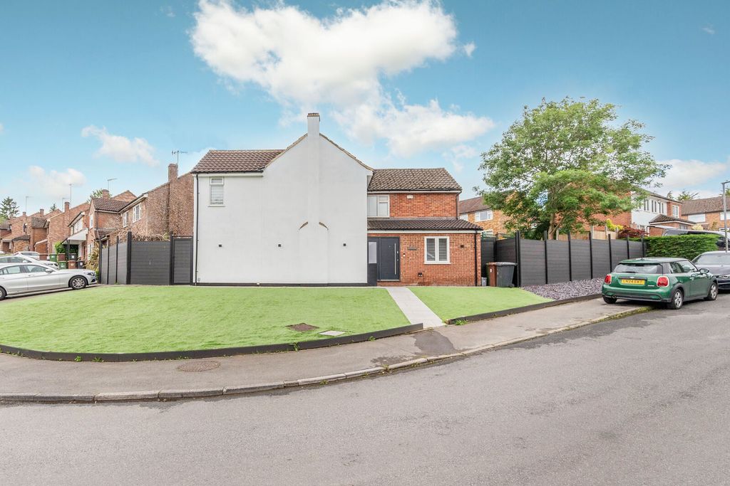 Additional image 29 of 5 bed detached house for saleLittle Potters, Bushey WD23