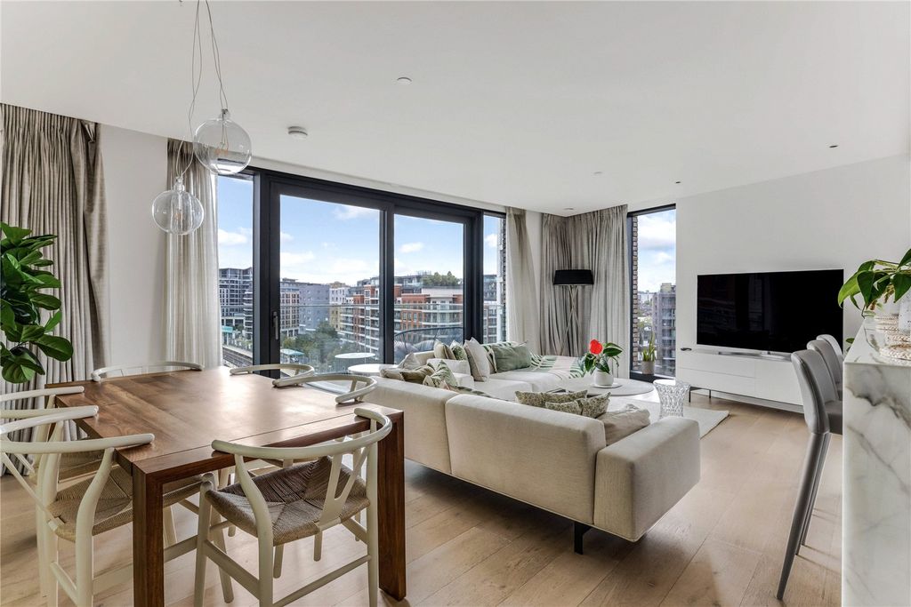 Property photo 2 of 33 Picture No. 45