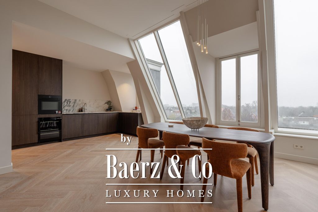 Property photo 1 of 37