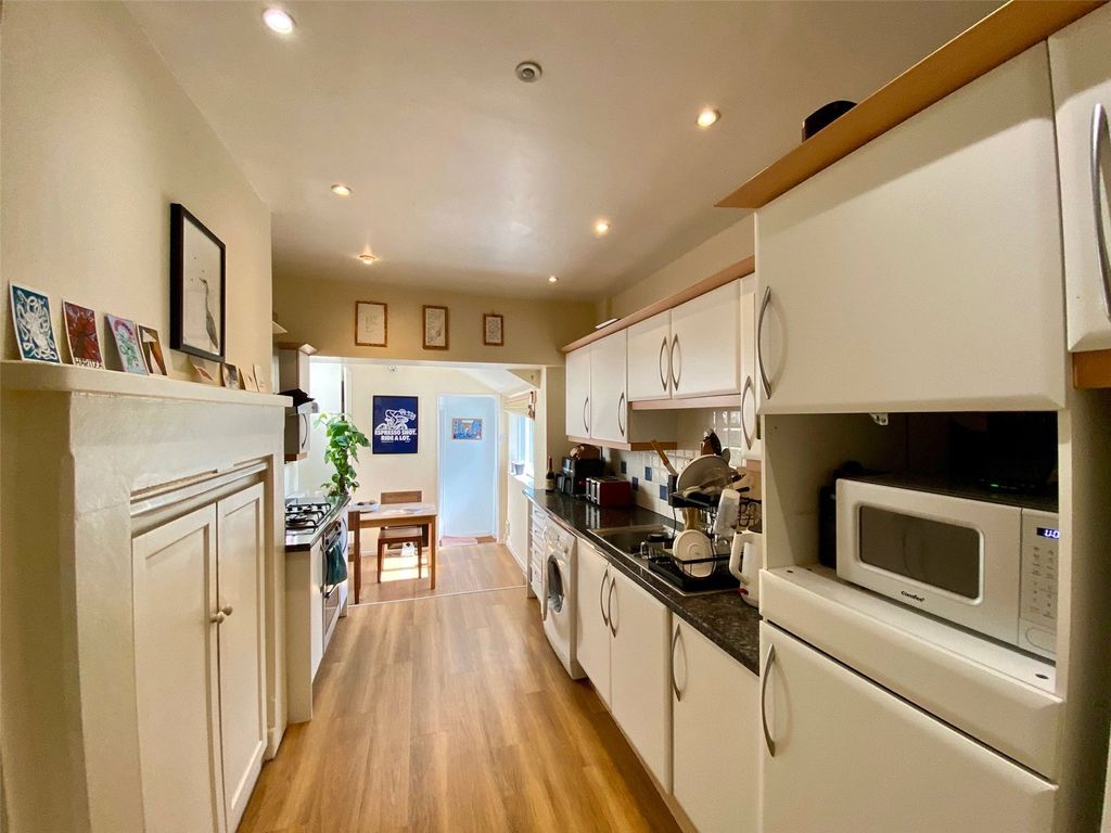 Property photo 3 of 16 Picture No. 29