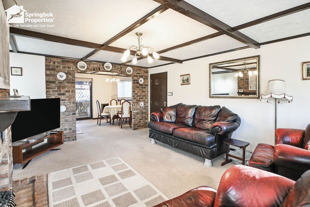 Property photo 2 of 12 Image 2