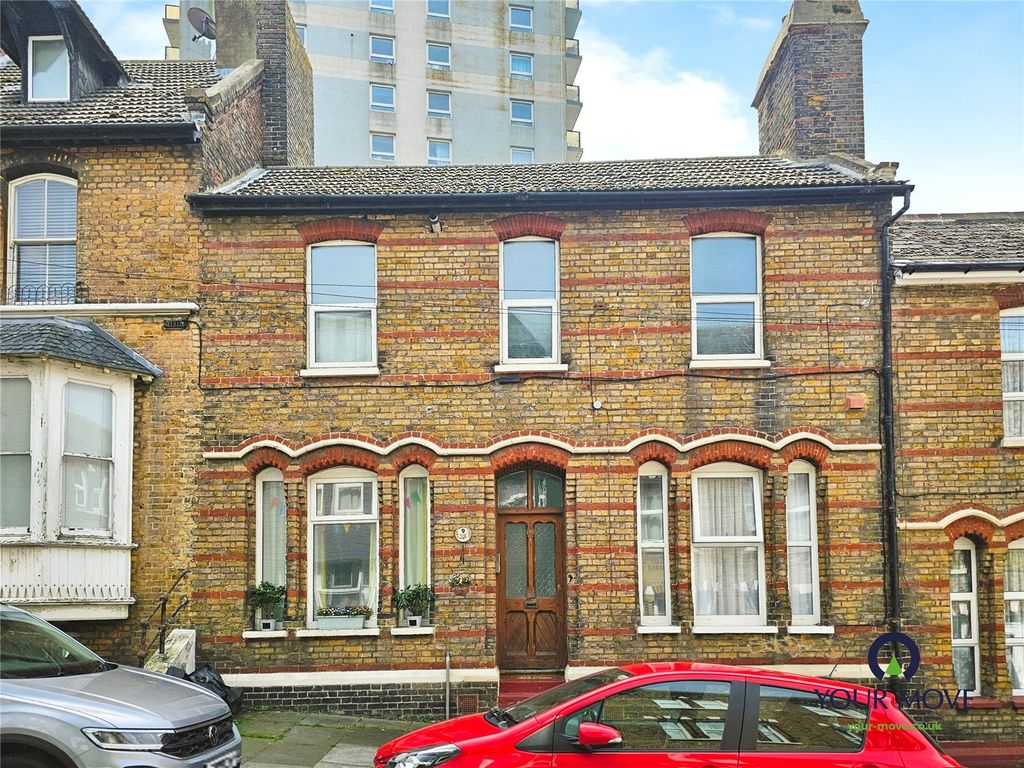 Property photo 1 of 11 External