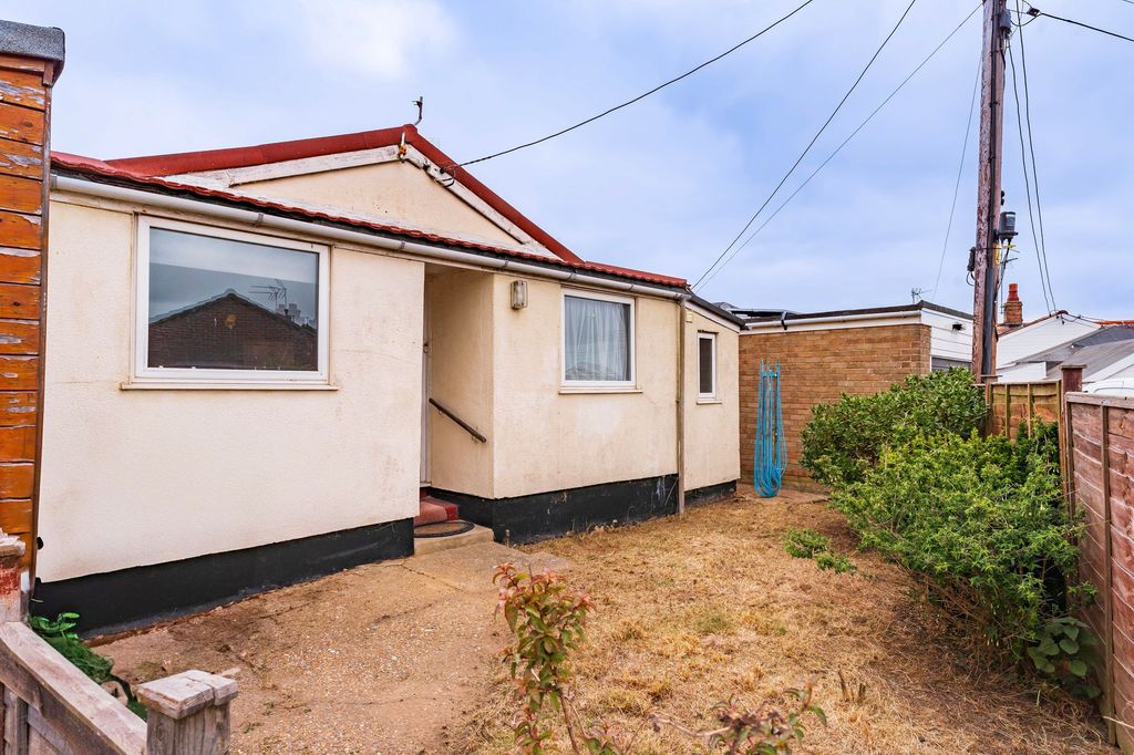 Property photo 1 of 21