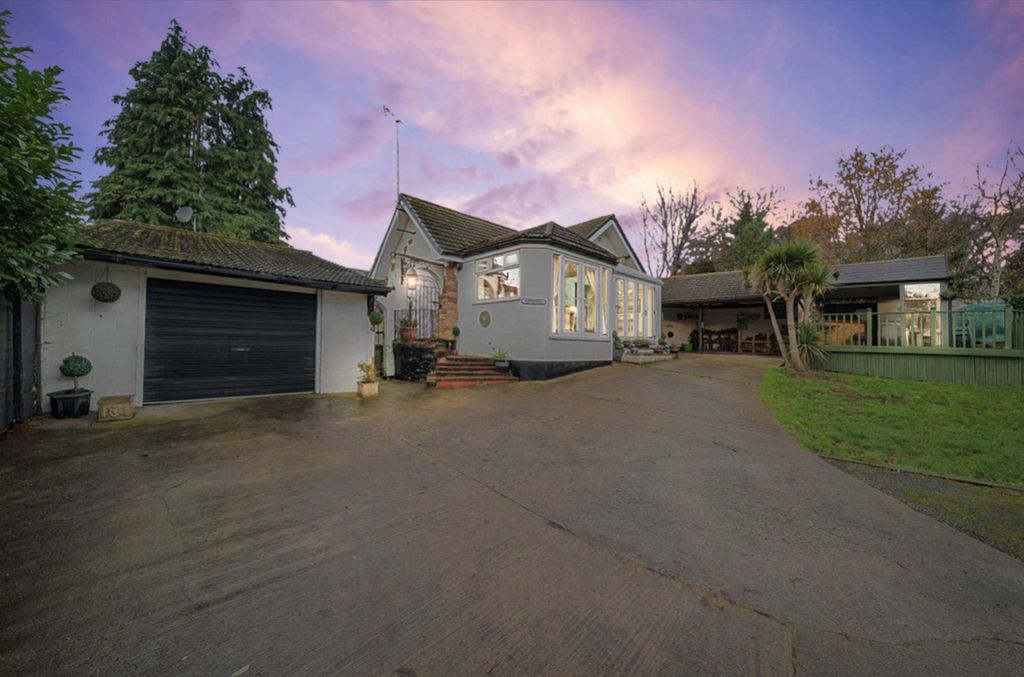 Property photo 1 of 33 Dusk View