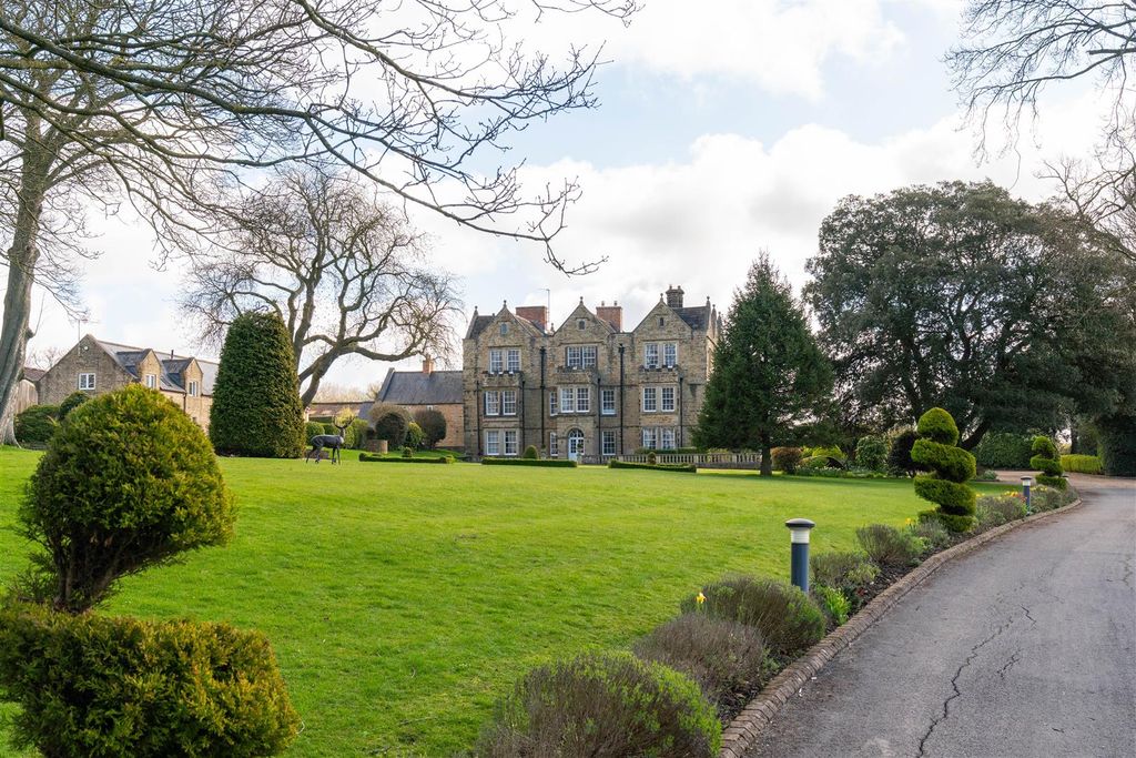 Additional image 97 of 7 bed detached house for salePark Hall, Parkhall Lane, Spinkhill, Sheffield S21