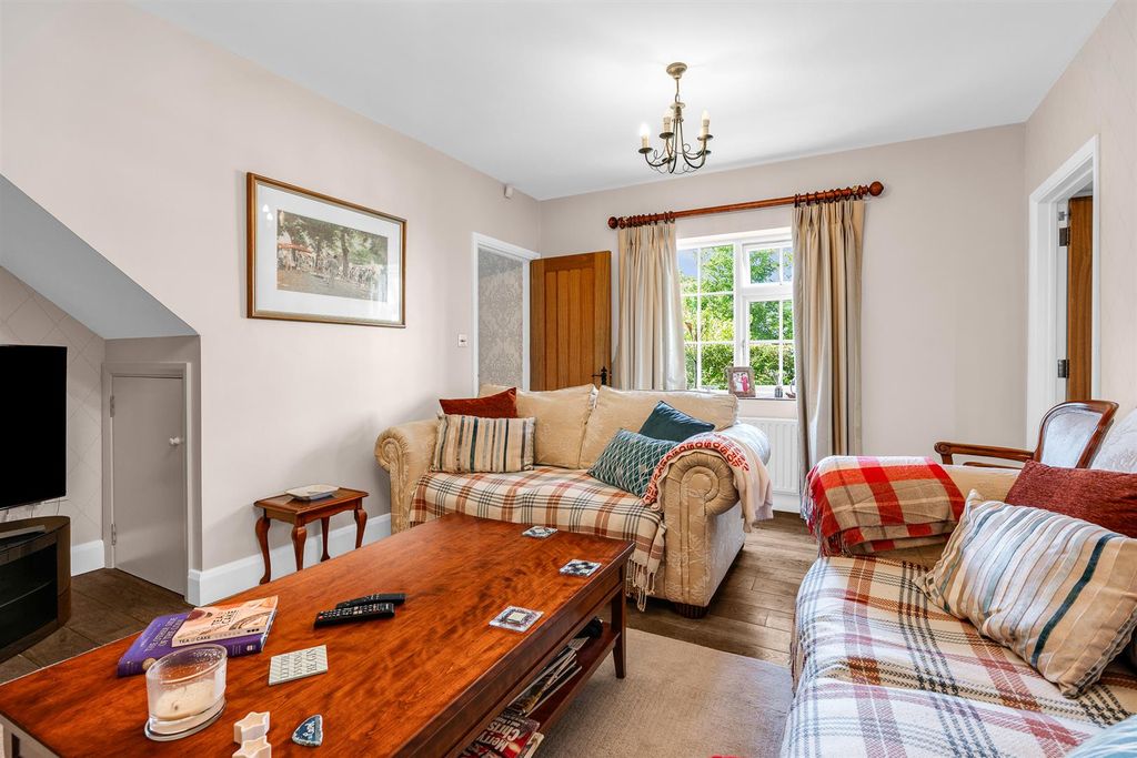 Property photo 3 of 24 Internal-3.Jpg