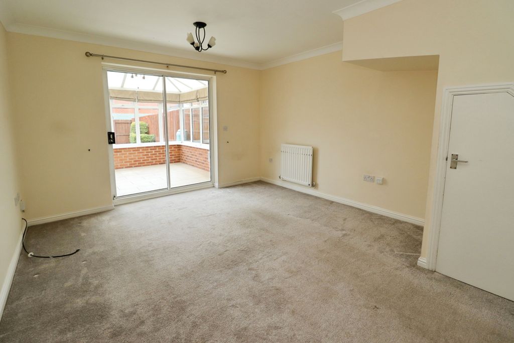 Property photo 3 of 11 Ca2c798c-Img_1352
