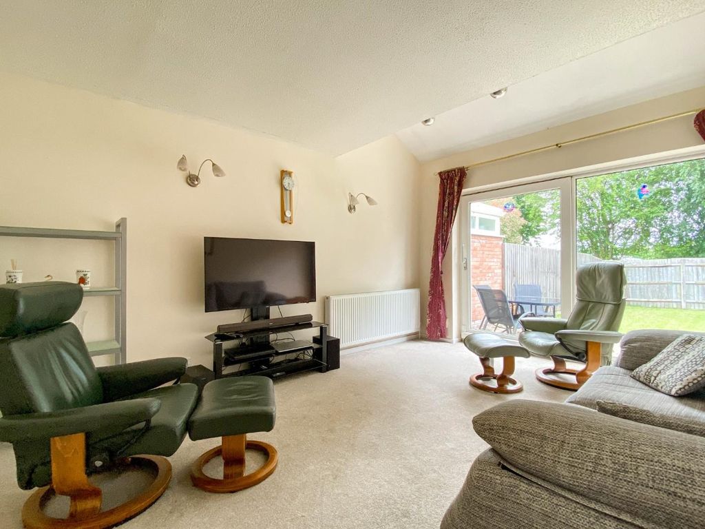 Property photo 2 of 22 Image00015-2.Jpg