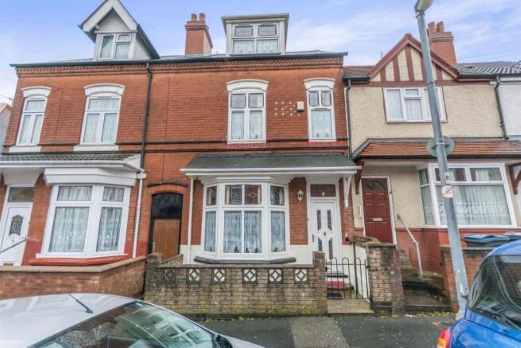 Property photo 1 of 25