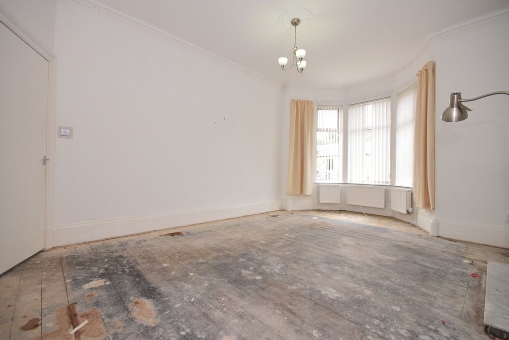 Property photo 3 of 19 Gallery
