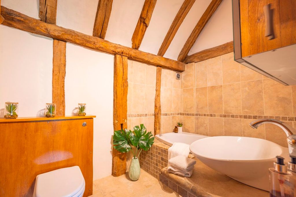 Property photo 3 of 29