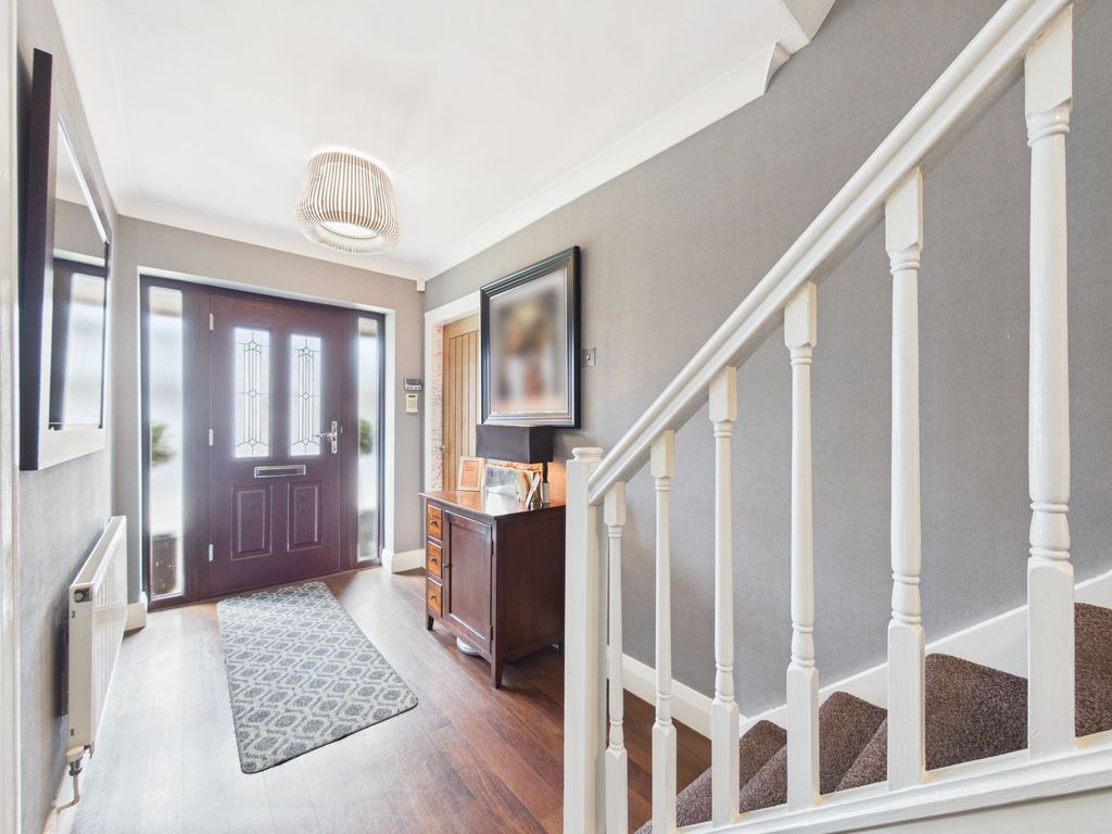 Property photo 2 of 30