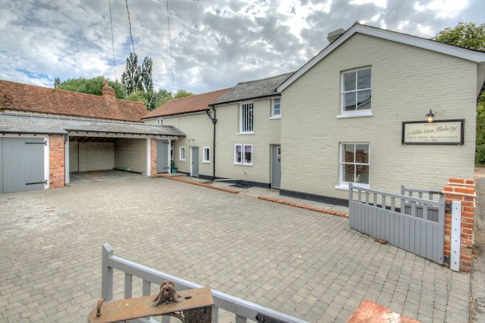 Property photo 2 of 16 Front