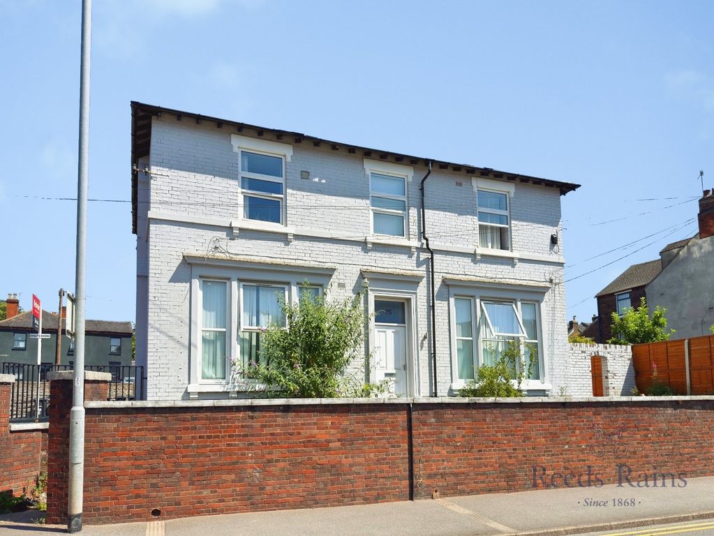 Property photo 2 of 10 Picture No. 02