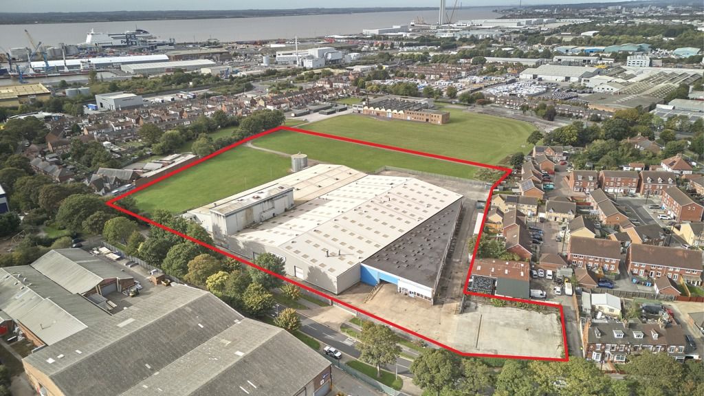 Property photo 1 of 10 Photo 7