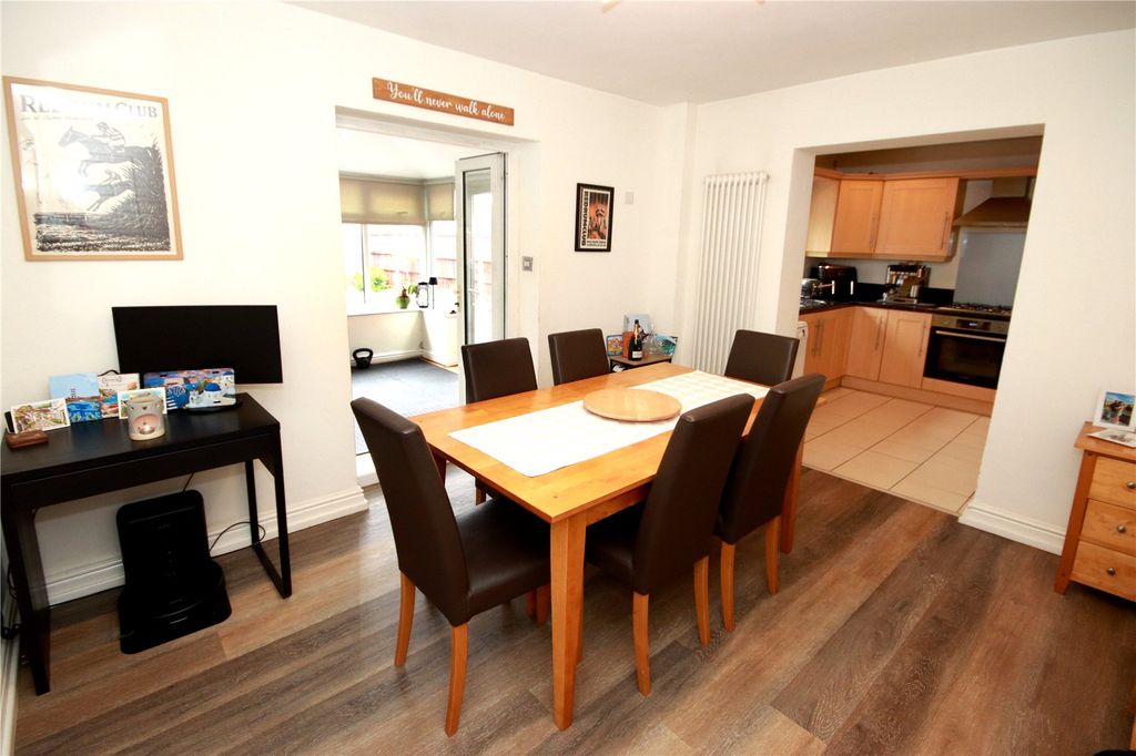 Property photo 3 of 18 Picture No. 08