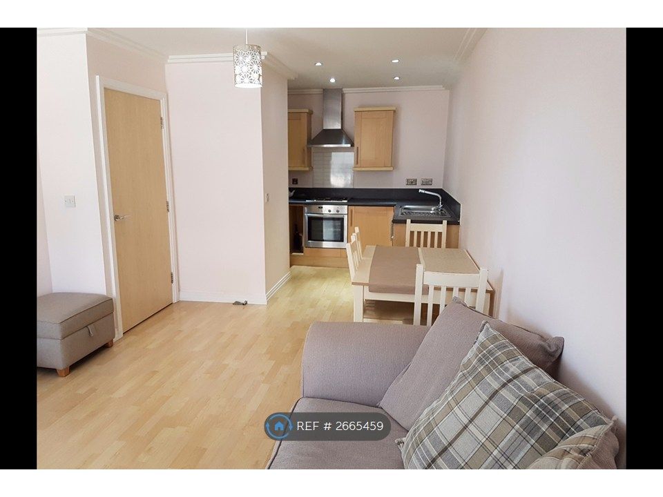 Property photo 1 of 11 Living Area