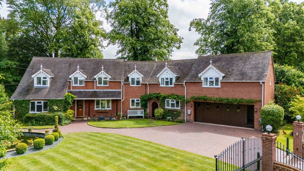 Property photo 1 of 55