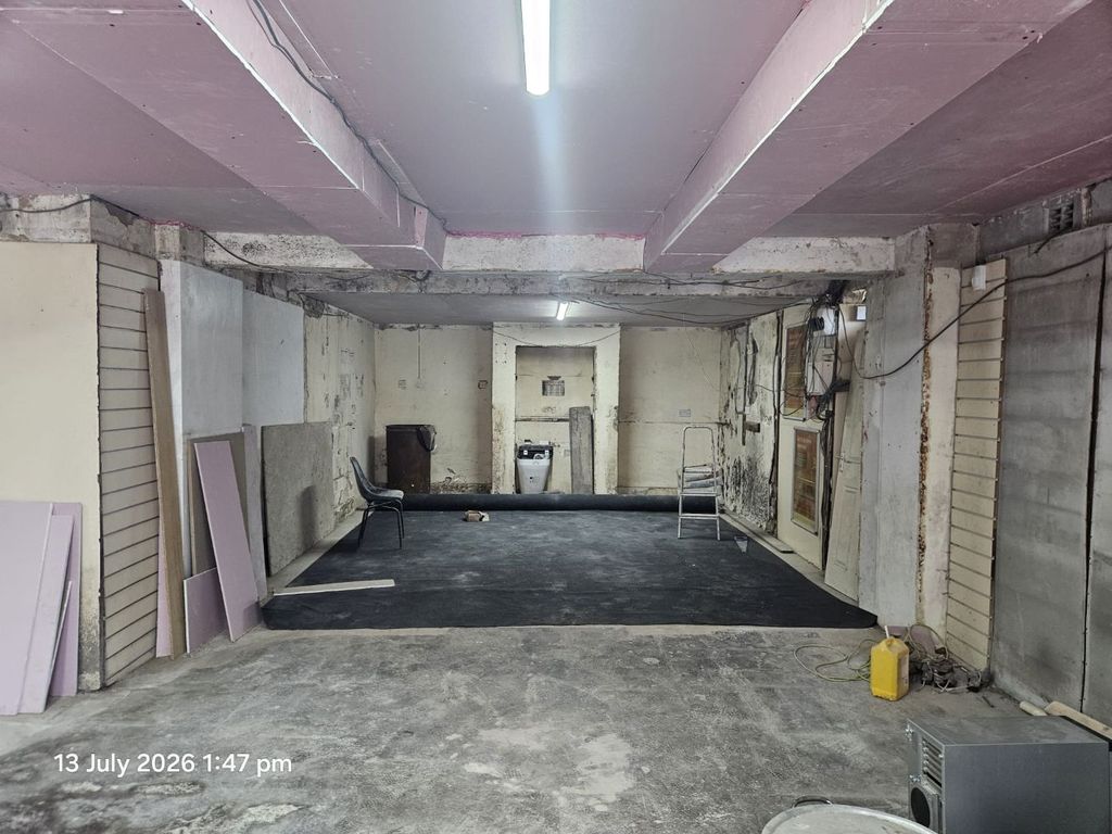 Property photo 2 of 3
