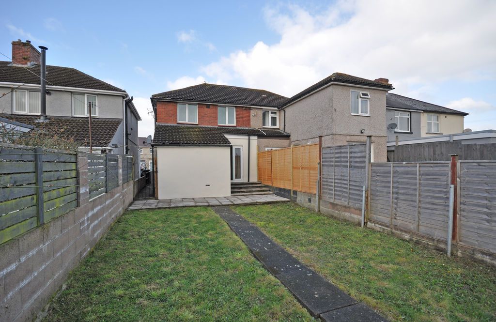 Property photo 3 of 16 Photo 15