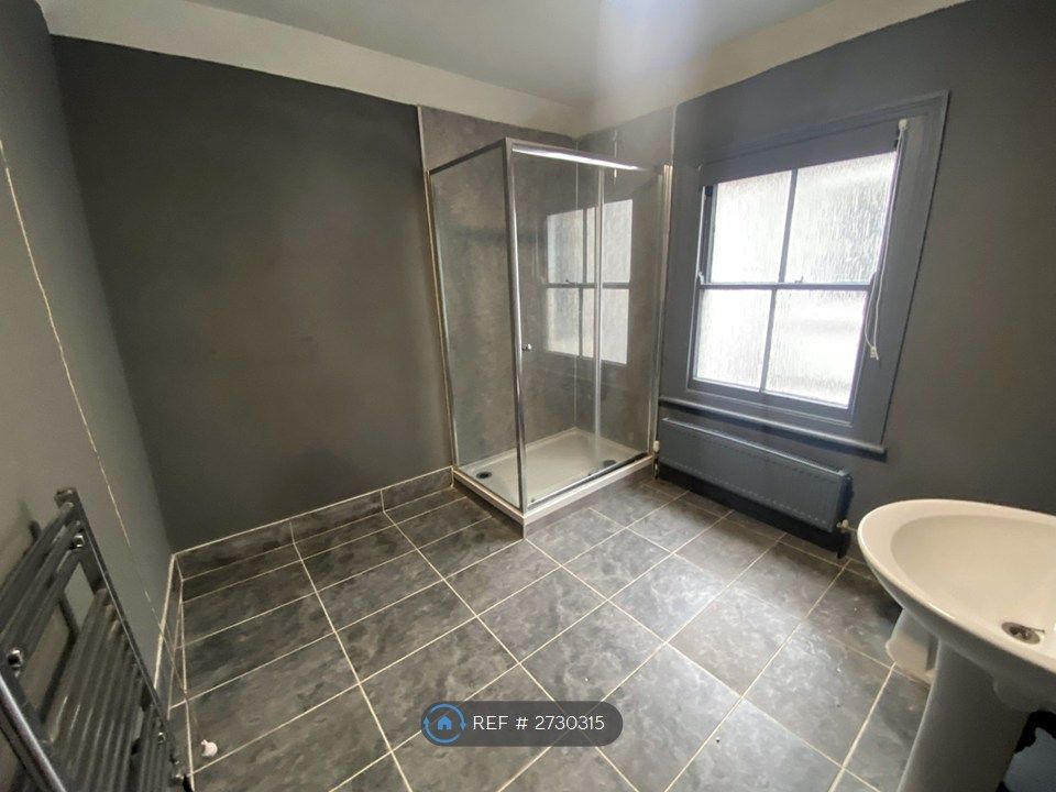 Property photo 2 of 3